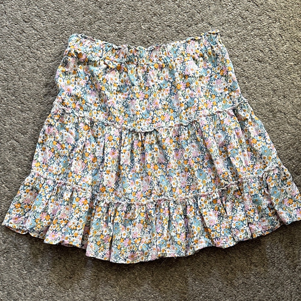 ava christine White Floral Mini Skirt - Picture 1 of 4
